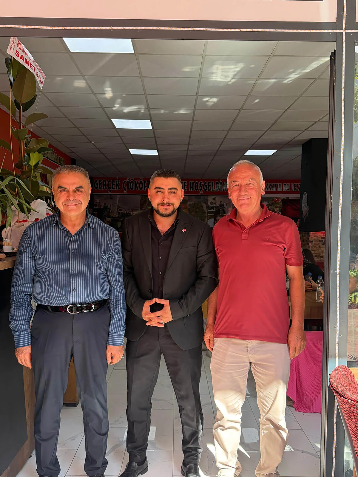 Burhan Usta’dan Kırıkkale’ye Teşekkür Mesajı: “20 Bin Hemşehrimize Çiğ Köfte İkram Ettik, Seneye Hedef 40 Bin!”