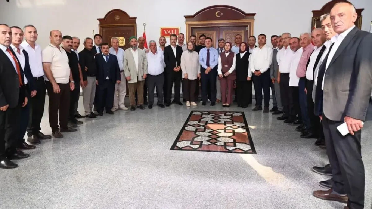 Kırıkkale Valisi Hüseyin Engin Sarıibrahim’nden Muhtarlarla İstişare Toplantısı