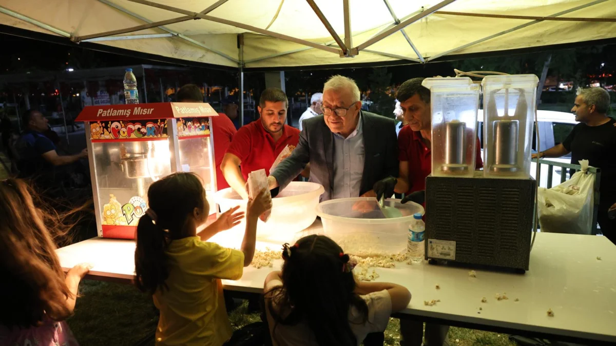 Kırıkkale’de Yıldızlar Altında Sinema Keyfi: Çocuklar Unutulmaz Bir Akşam Yaşadı