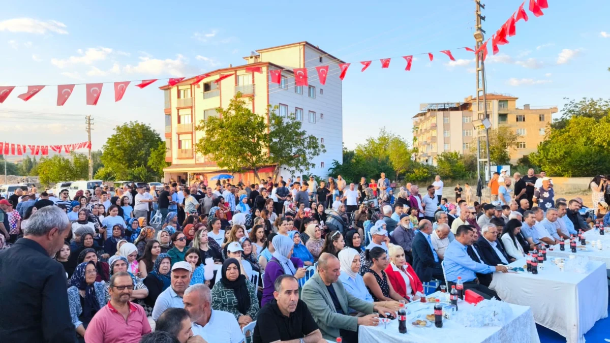 Kırıkkale Yuva Mahallesi’nde Türkü Dolu Mahallemde Huzur Var Etkinliği: Birlik ve Beraberlik Vurgusu