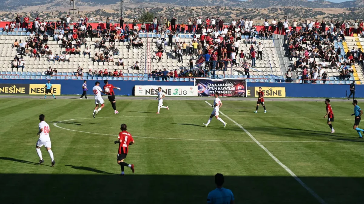 Kırıkkale FK Sezonu Mağlubiyetle Açtı: Karaköprü Belediyespor’a 3-1 Yenildi