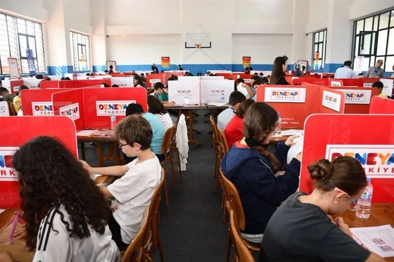 Kırıkkale’de DENEYAP Heyecanı: Geleceğin Mucitleri Sınavda Ter Döktü