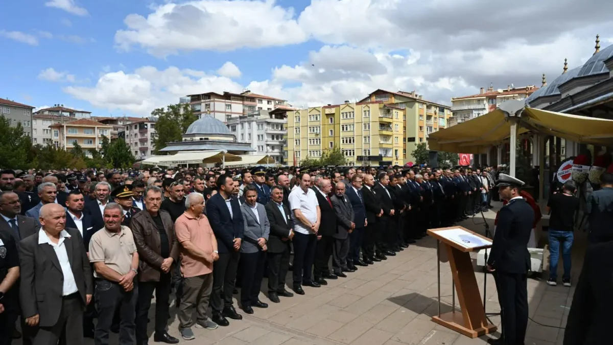 Kırıkkale’de Kaza Yerinde Şehit Olan Polis Memuru Batuhan Sarıyalçınkaya Memleketine Uğurlandı