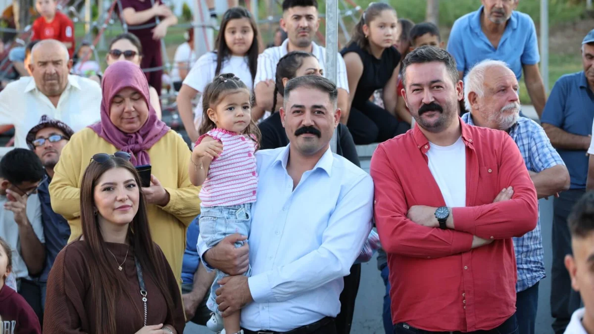 Kırıkkale’de Muhtarlık Parkı ve Şehit Er Ramazan Bekar Parkı Hizmete Açıldı