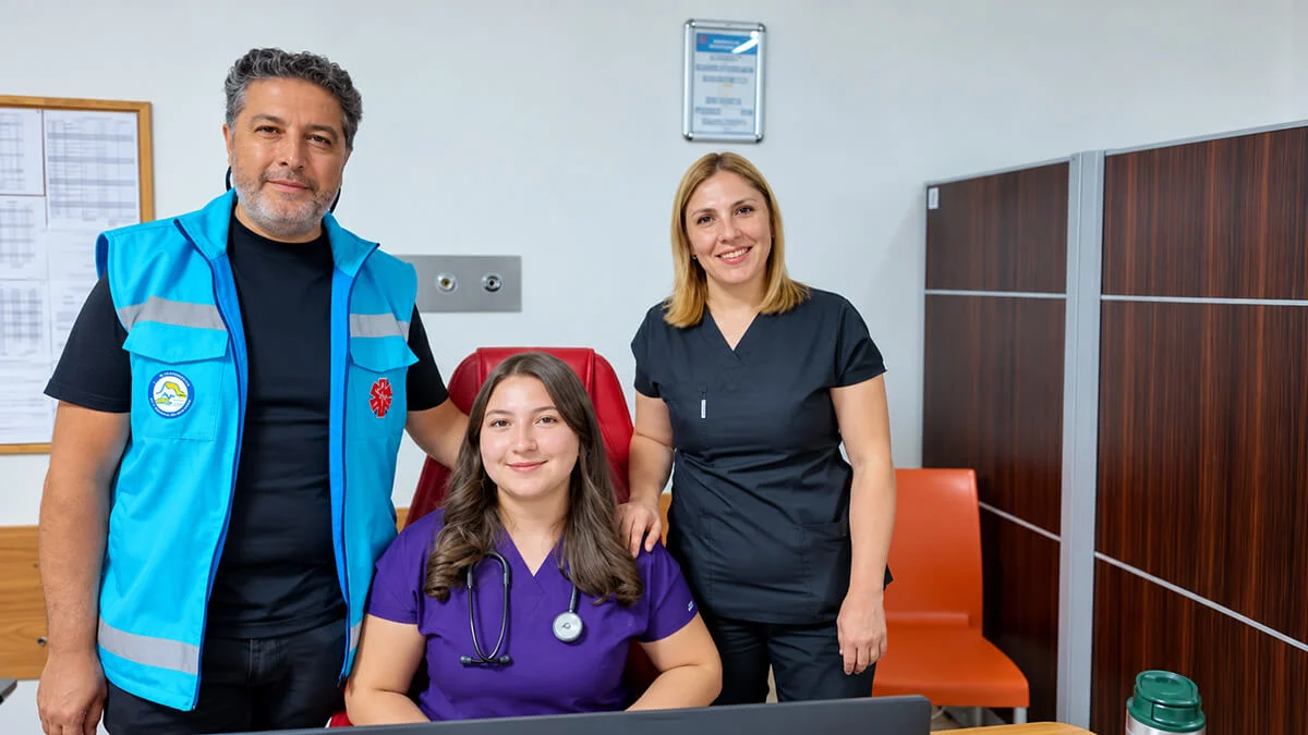 Kırıkkaleli Ailenin Gurur Günü: Hemşire Anne ve Babanın Hastanesine Doktor Oldu