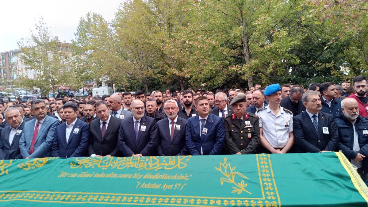 MKE’deki İş Kazasında Yaşamını Yitiren Ferhat Öz, Kırıkkale’de Toprağa Verildi