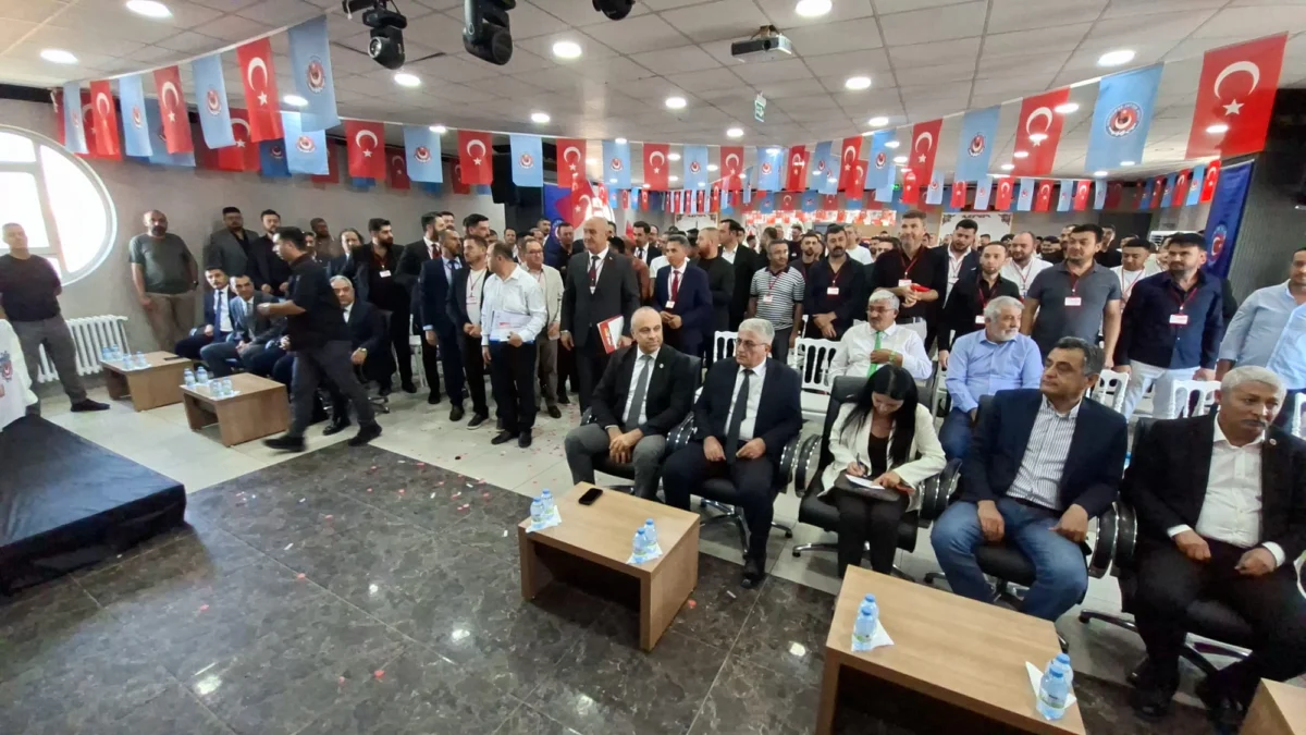 Türk Metal Kırıkkale Şubesi’nde Levent Öztürk Güven Tazeledi