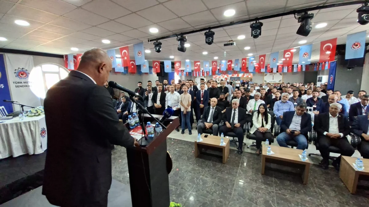 Türk Metal Kırıkkale Şubesi’nde Levent Öztürk Güven Tazeledi