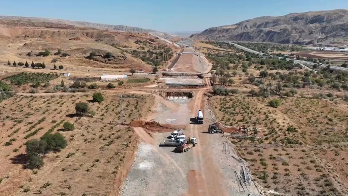 Ankara-Kırıkkale-Çorum-Samsun Hızlı Tren Hattı’nda Çalışmalar Hızla İlerliyor