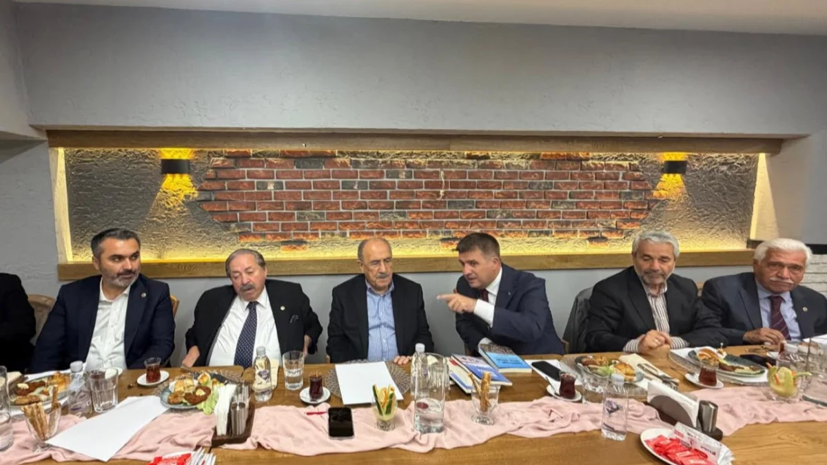 Beşir Atalay Kırıkkale’de: “Yahşihan, Bahşılı ve Hacılar Merkeze Bağlanmalı”