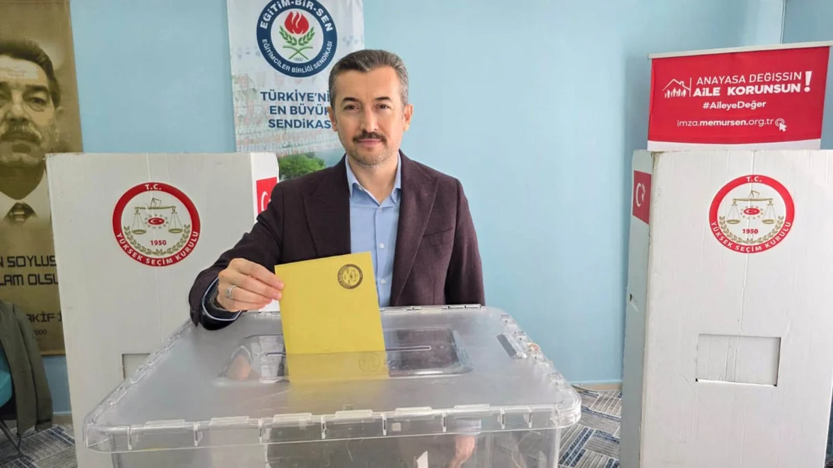 Eğitim-Bir-Sen Kırıkkale 1 No’lu Şube’de Yasin Pekuz Güven Tazeledi